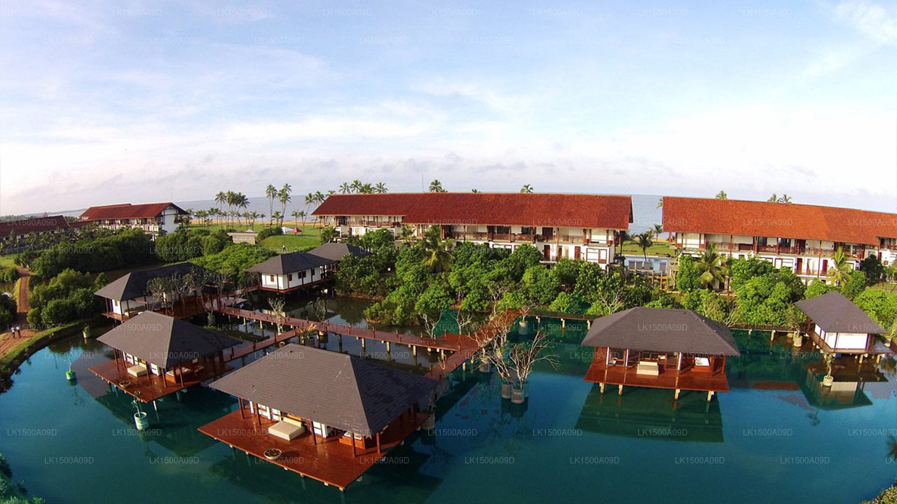 Курортный спа-отель Anantaya, Чилау