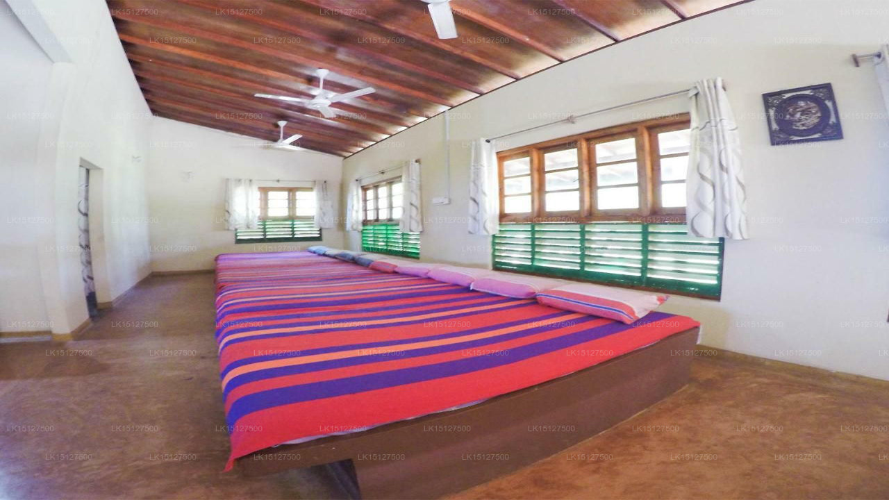 De Olifant Holiday Bungalow, Udawalawe