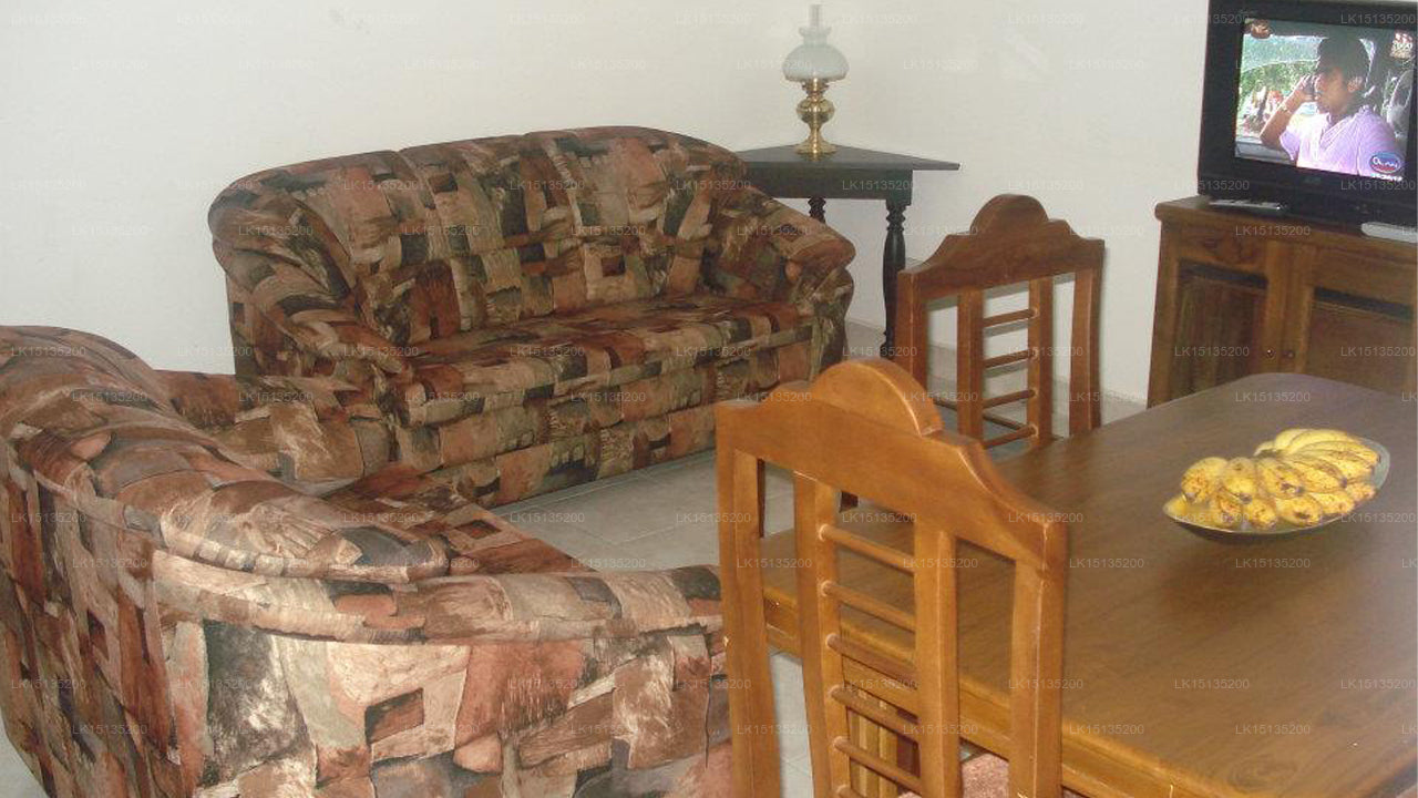 Millhomes, Ja Ela