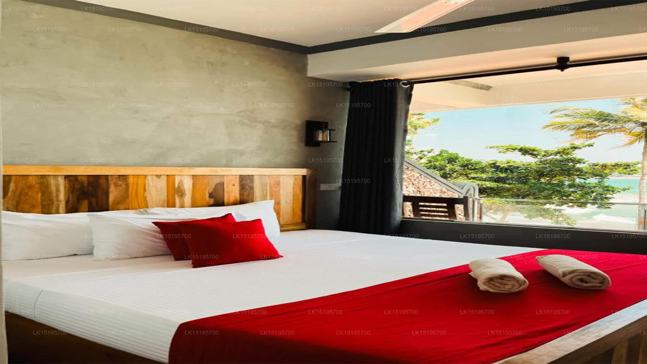 Coral Beach Hotel, Mirissa