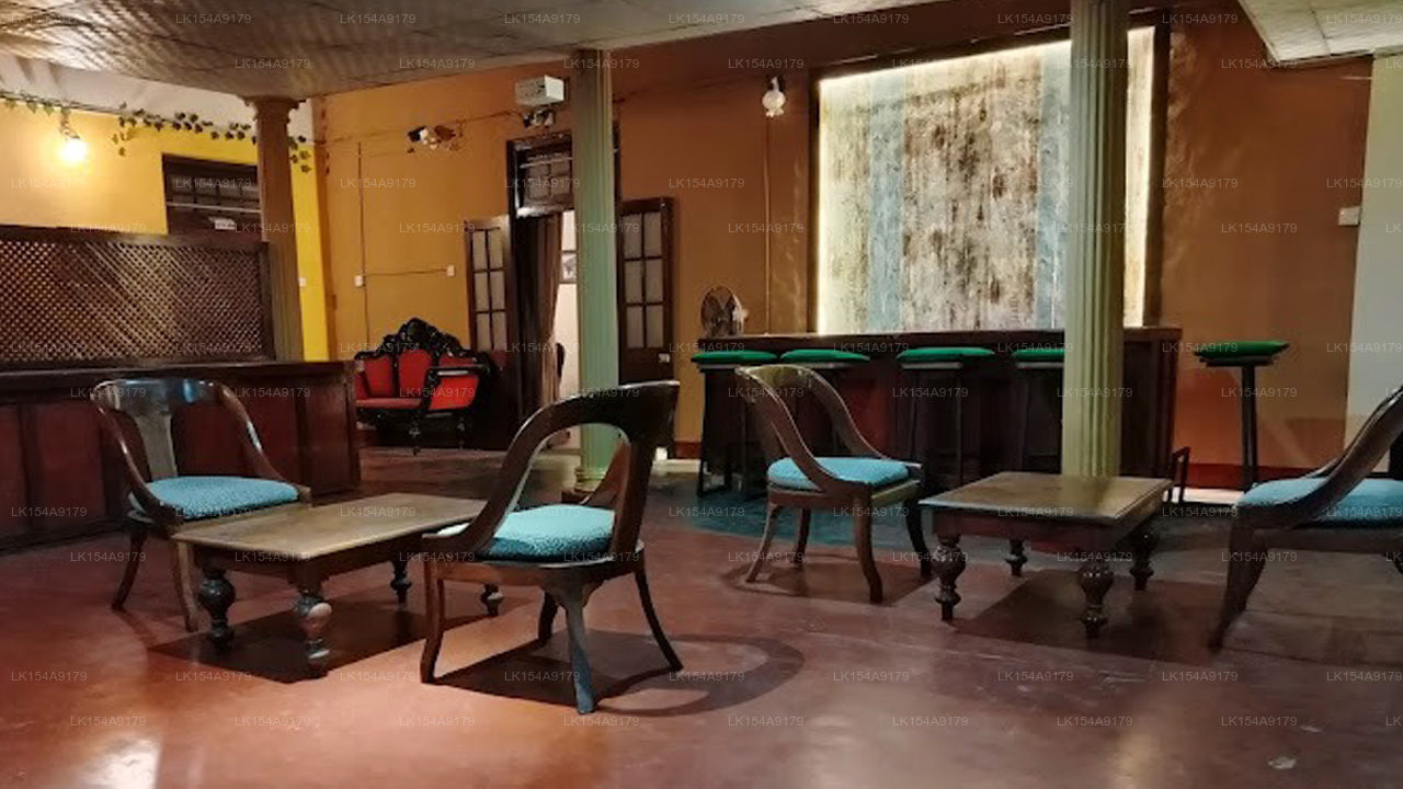 Grand Colonial Viveka, Kurunegala