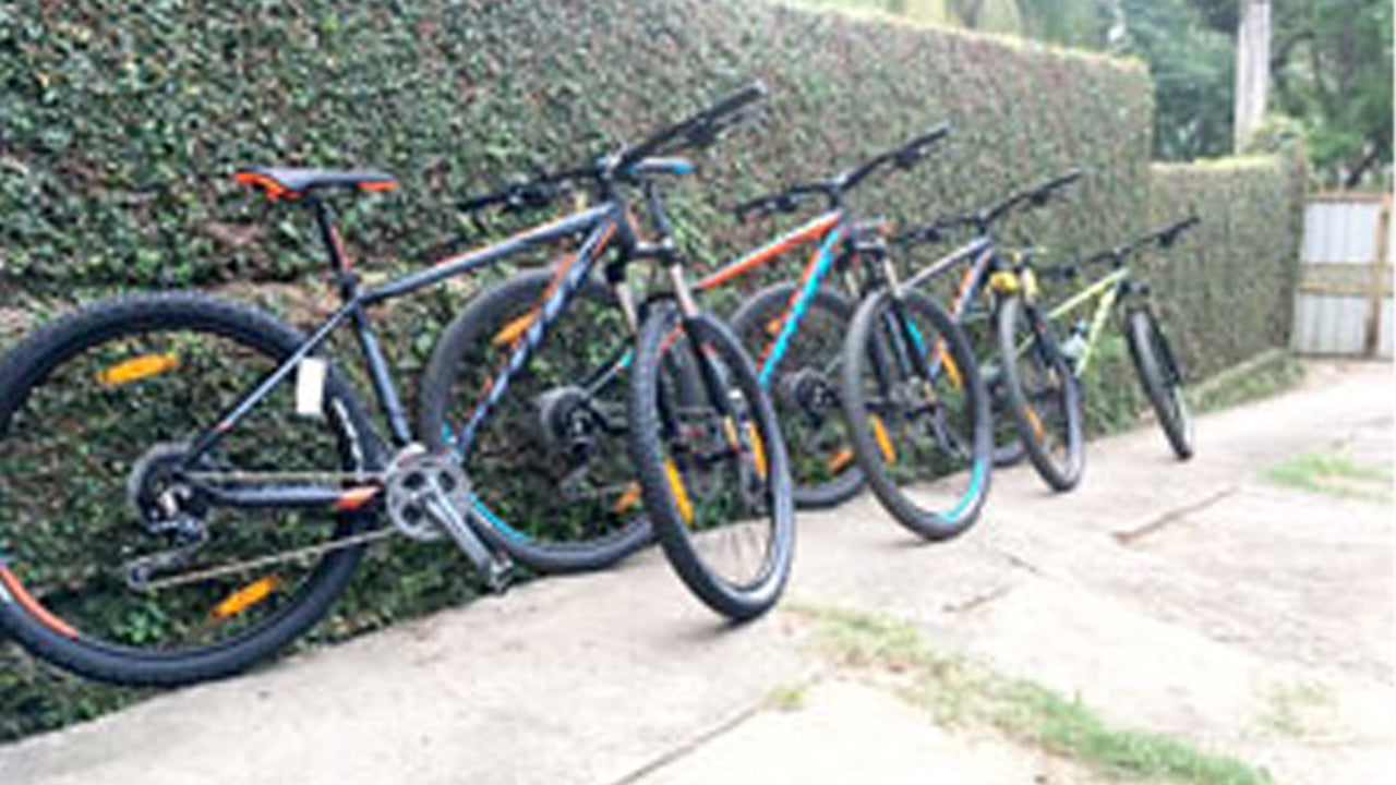 MTB Ride through the Jungal to Cobbett's Gap from Kandy