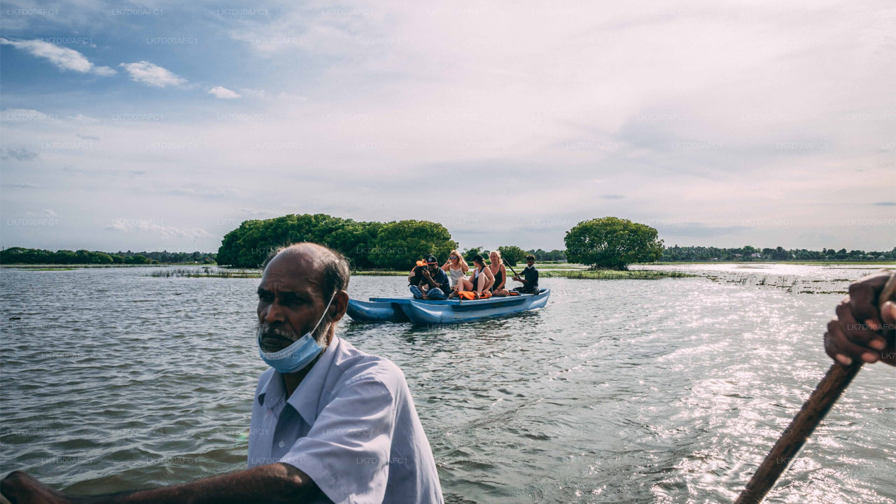 Pottuvil Lagoon Tour by Raft