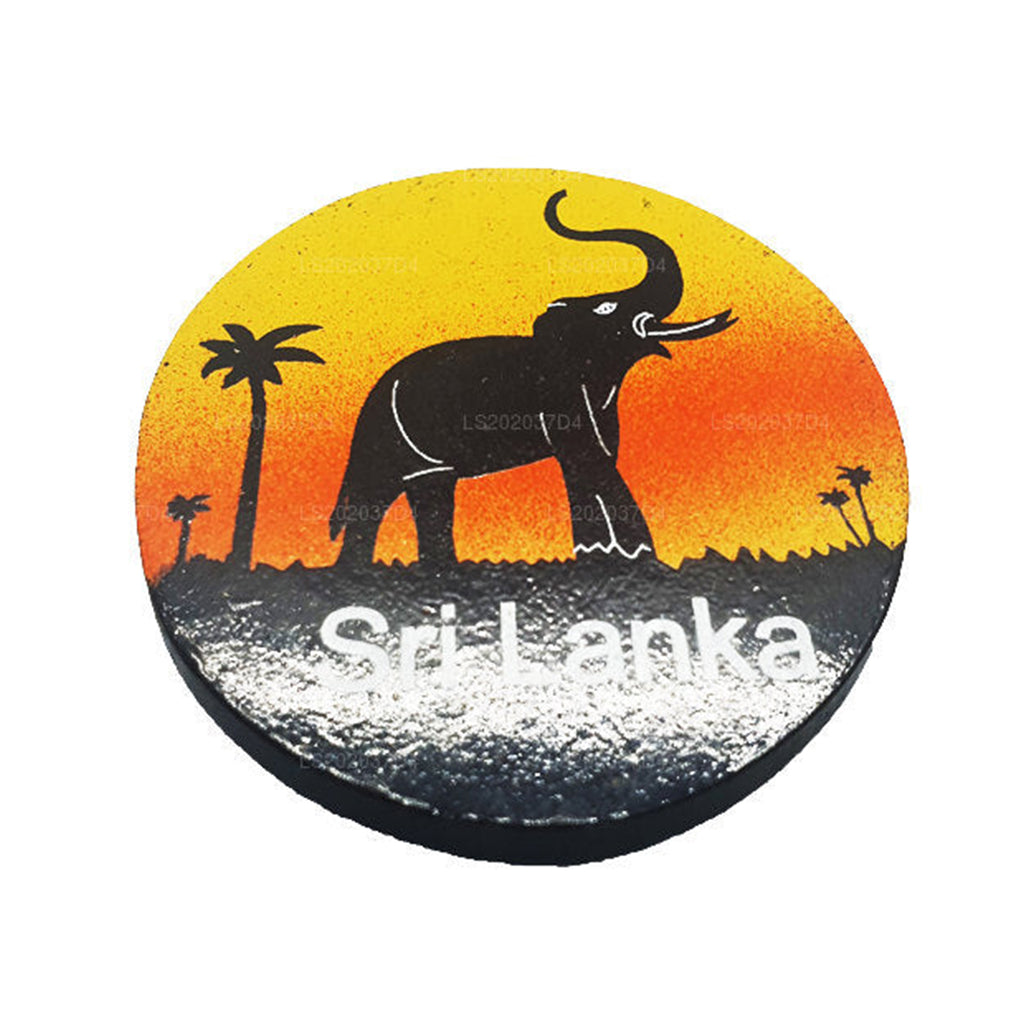 Магнит на холодильник Tusker в Шри-Ланке