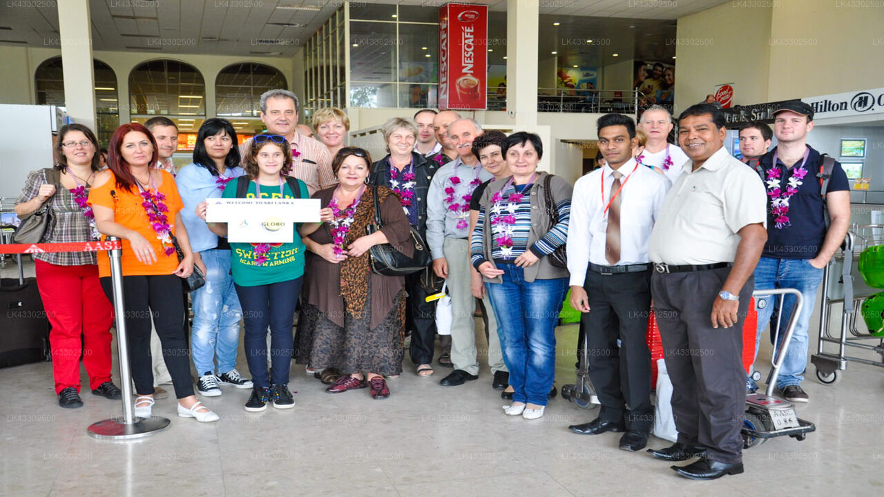 Transfer between Colombo Airport (CMB) and Lagasaa, Polonnaruwa