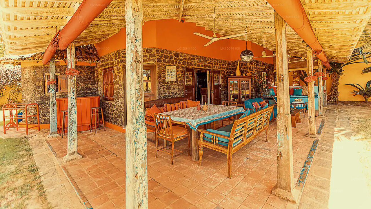 Kikili Beach, Talpe