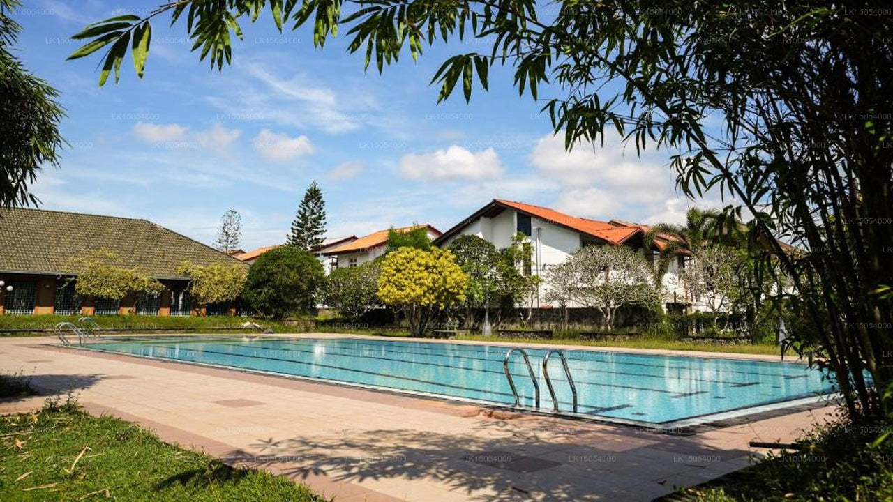 Villa Somre, Ja Ela