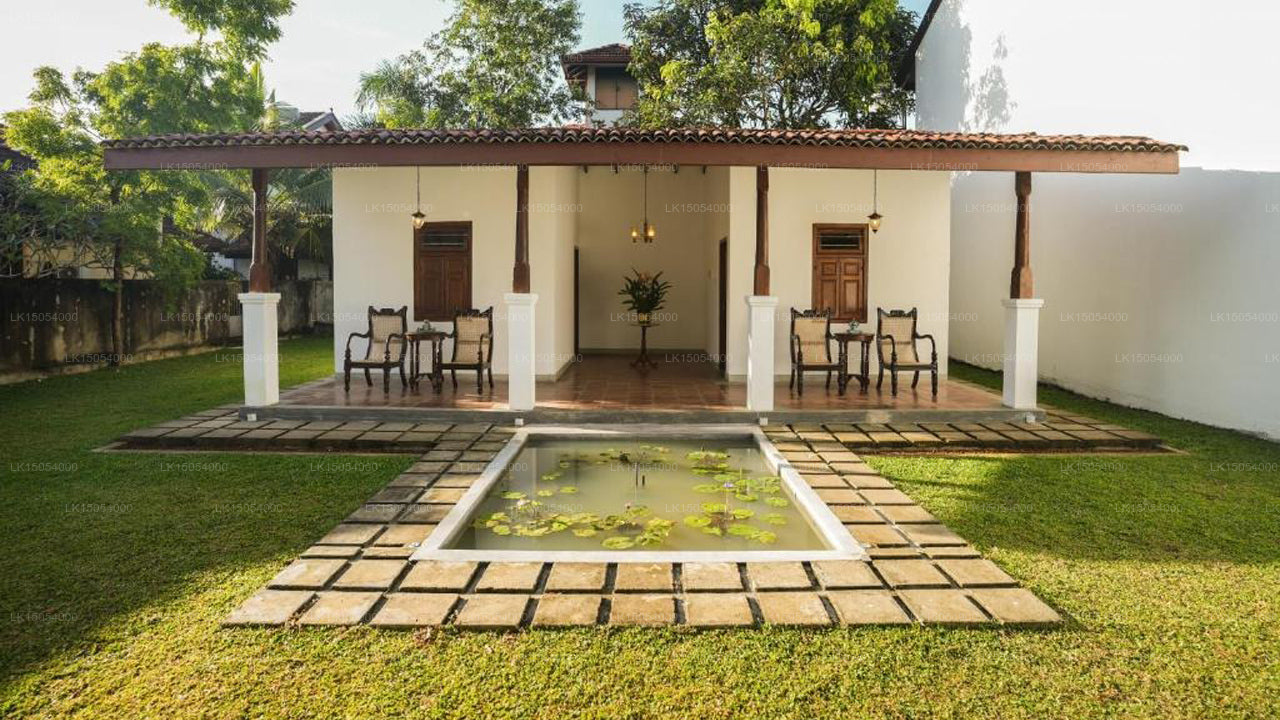 Villa Somre, Ja Ela