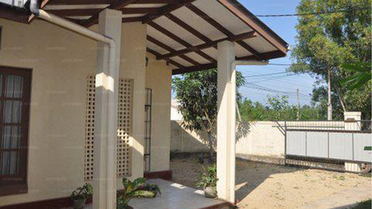 Millhomes, Ja Ela