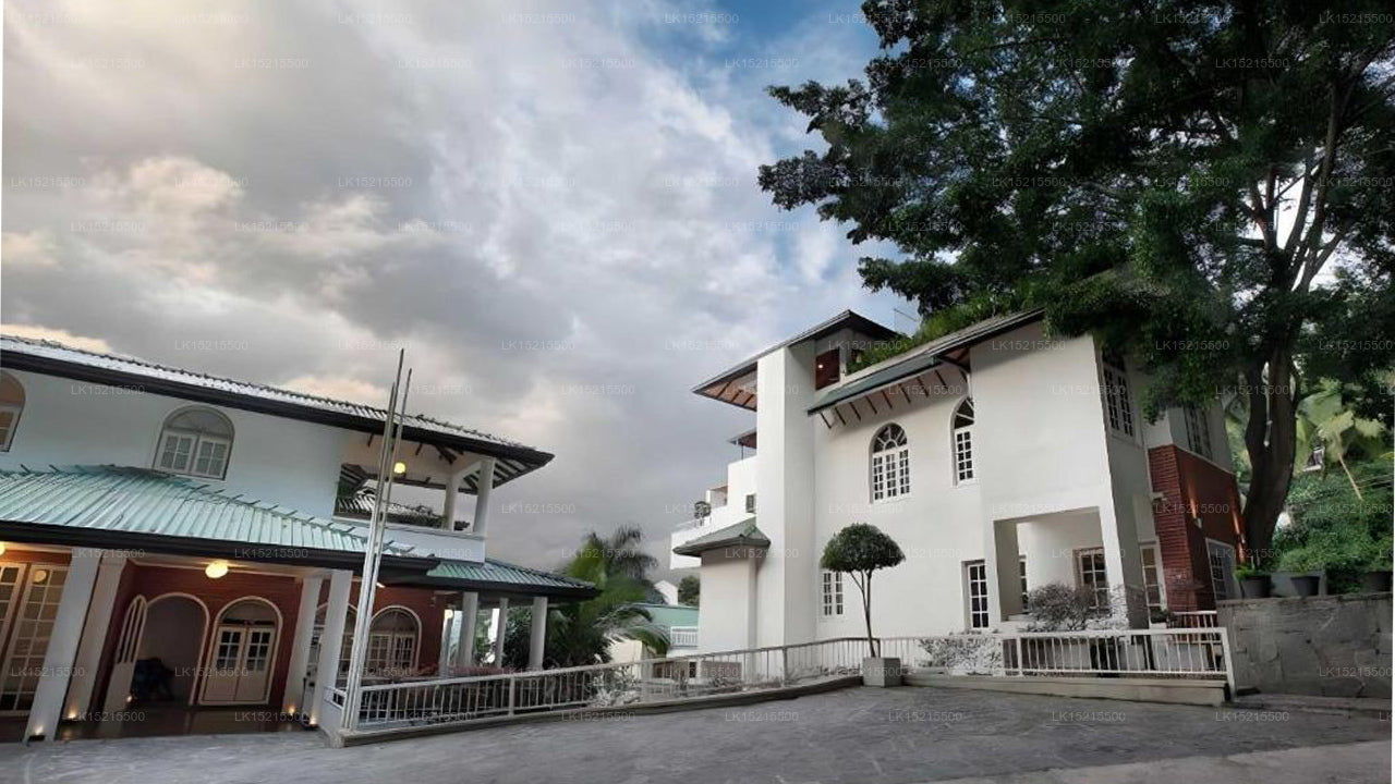 Kuwera, Kandy