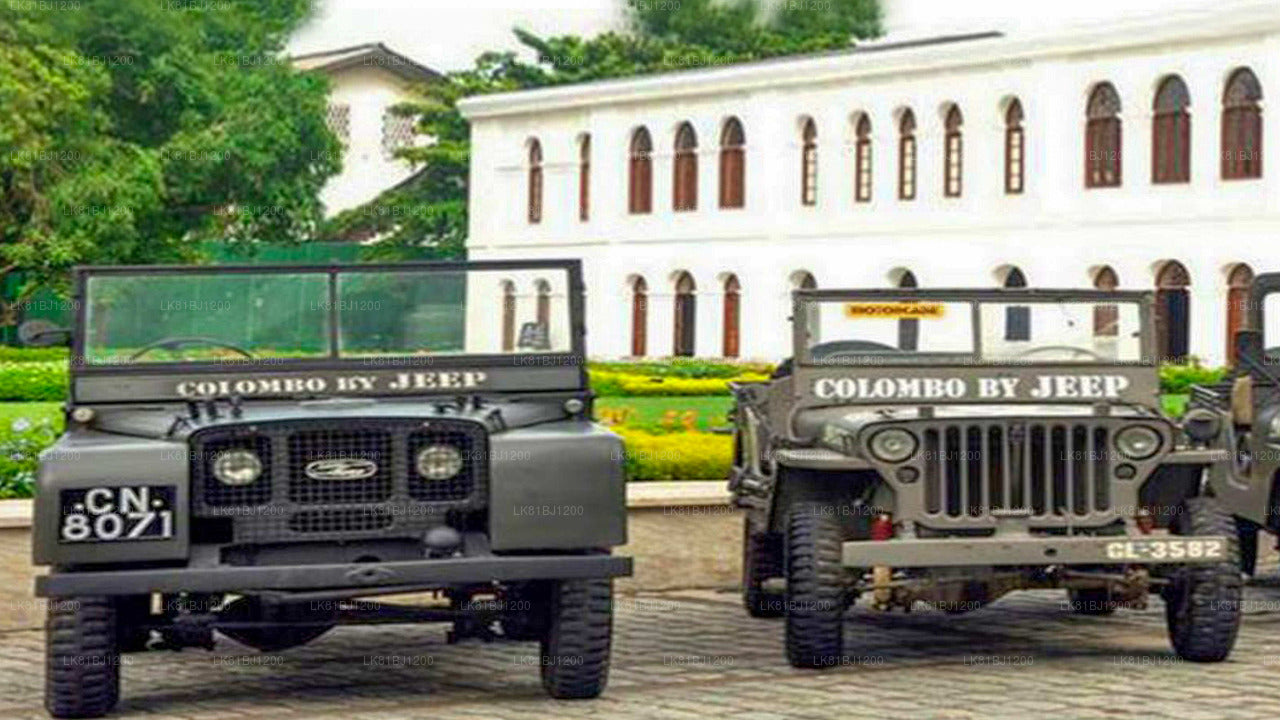 Экскурсия по Коломбо на джипе Land Rover Series 1 из порта Коломбо