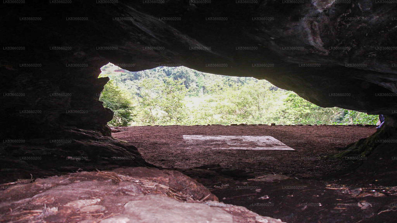 Исследуйте пещеру Белилена с горы Лавиния
