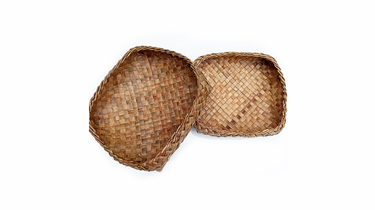 Ватти с кокосовыми листьями Lakpura (20 см)